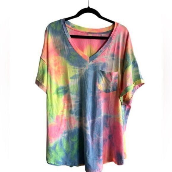 NWOT Plus Size Short Sleeve Tie Dye Tee Shirt With Front Pocket - Size 3XL - Picture 1 of 6
